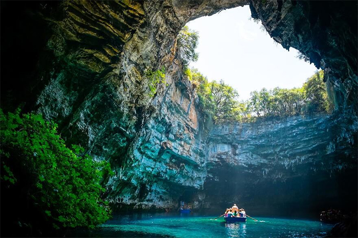 Động Phong Nha được bình chọn là một trong những hang động đẹp nhất thế giới 